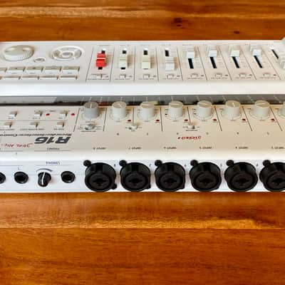 Zoom R16 USB Audio Interface / Digital Multitrack Recorder / Control Surface 2010s - White image 4
