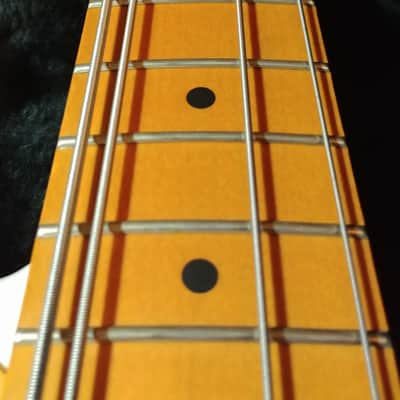 Fender AVRI '57 Precision W/Vintage Warmoth Neck 2017 Translucent White image 5