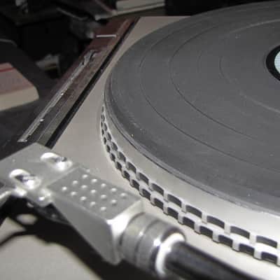 JVC   L-A55  1979-80 Automatic Direct-Drive Turntable W/ Ortofon Cartridge image 12