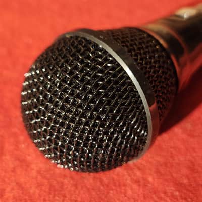 Unmarked Universal Microphone image 4