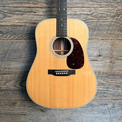 Used Martin Custom Shop D-28 Dreadnought Acoustic Guitar - Natural w/Case
