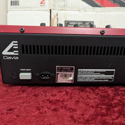 Nord 2X Rack 20-Voice Rackmount Desktop Virtual Analog Lead Synthesizer Synth 2003 - 2014 - Red image 8