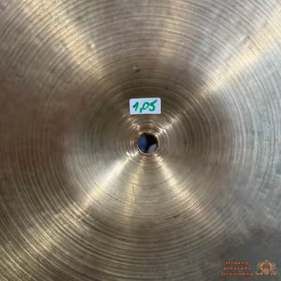 Meinl Byzance 14” Traditional Medium Hihat Cymbals image 5