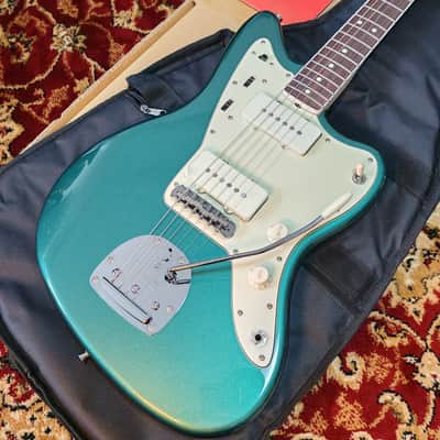 *NEW IN BOX* 2026 Fender Japan FSR Traditional II 60s Jazzmaster Sherwood Green Metallic w/ Matching Head, MIJ JD26 image 2