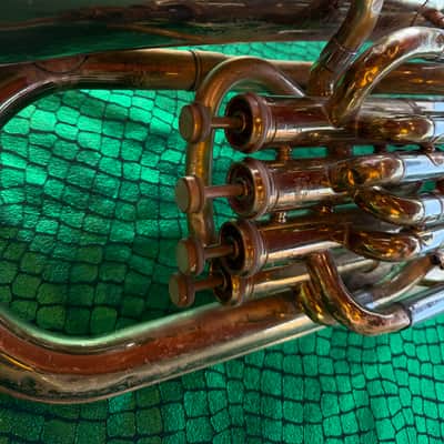 Yamaha YEP-321 4 Valve Euphonium - Lacquer image 3