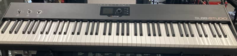 Studiologic SL88 Studio Hammer Action 88-Key MIDI Controller