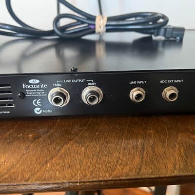 Focusrite Platinum Trak Master Vocal and Instrument All Analogue channel strip with IRC power cable and rack mount bolts/washers. image 8