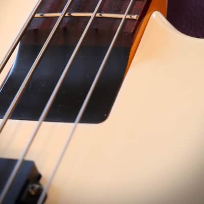 Washburn B2 four string bass, 1990 - Gloss pearl white image 8
