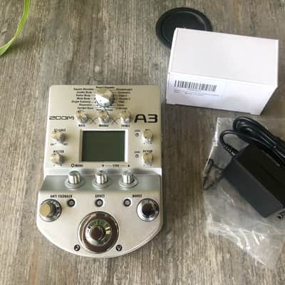 Zoom A3 Acoustic Creator Pedal - Silver image 5