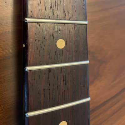 Musikraft Stratocaster Neck Indian Rosewood 10-16" Oil Finish, Heavy Rolled Edges, Light Roast image 7