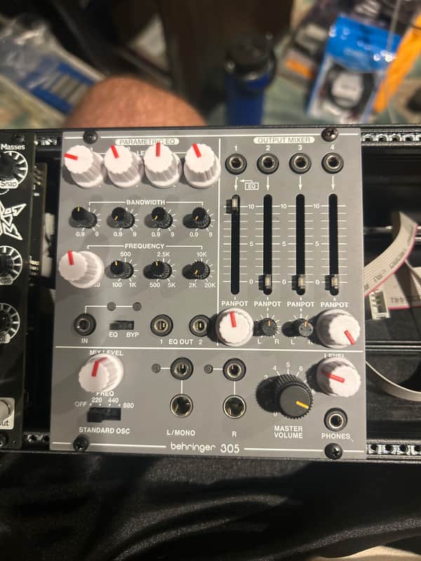 Behringer 305 EQ/Mixer/Output Eurorack Synthesizer Module 2020 - Present - Gray image 1
