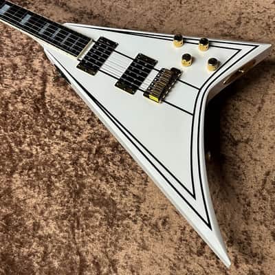 Jackson USA Randy Rhoads Tribute Edition Vintage Tremolo -White w/Blk Pin Stripe- [GSB019] image 4