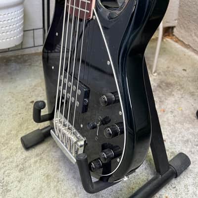 Sterling StingRay Ray35 with Roasted Maple Neck 2018 - 2023 - Black image 2
