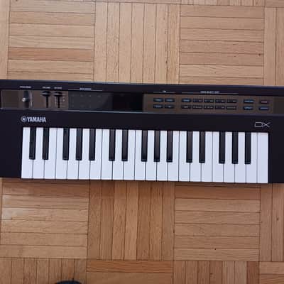 Yamaha Reface DX Mini Mobile Keyboard 2015 - Present Black