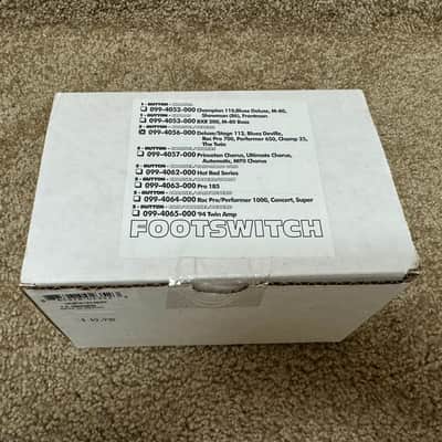 Fender 2-Button Footswitch 1/4" Jack Channel/Reverb image 3