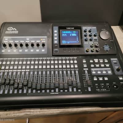 TASCAM DP-32SD 32-track Digital Portastudio 2014 - Present - Black image 2