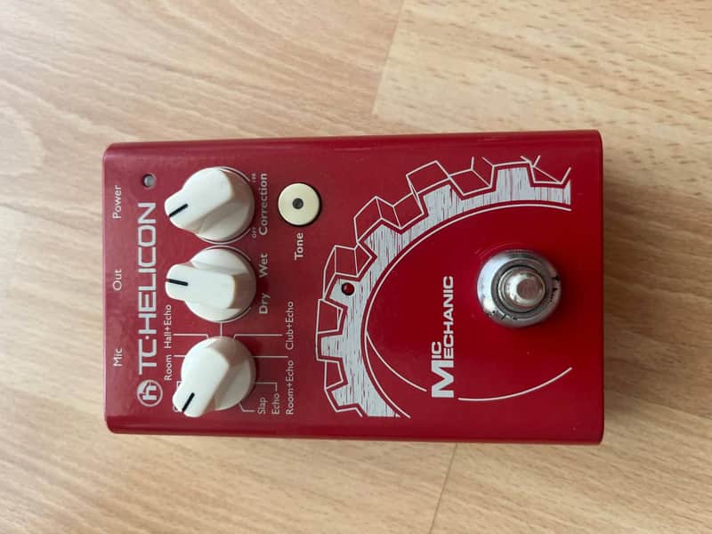 TC Helicon Mic Mechanic 2012 - 2016 - Red image 1