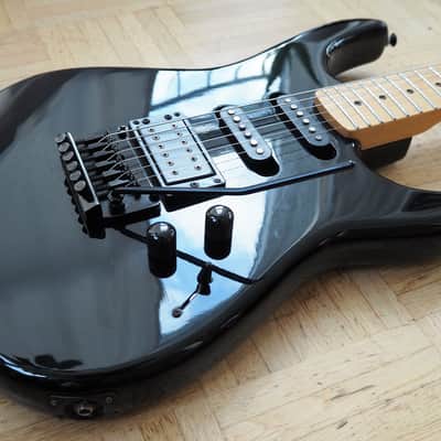 VIDEO! Marathon (Samick) HSS Superstrat 1980s - pro setup, player ready image 4