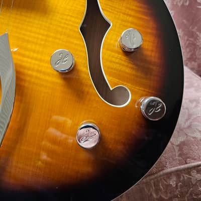 Hagstrom Viking Super Sunburst image 8