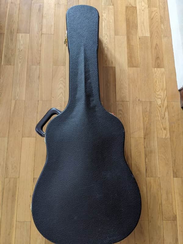 Taylor Deluxe case image 1