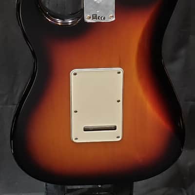 Fender Player Stratocaster HSS with Pau Ferro Fretboard 2018 - 2021 3-Color Sunburst image 5