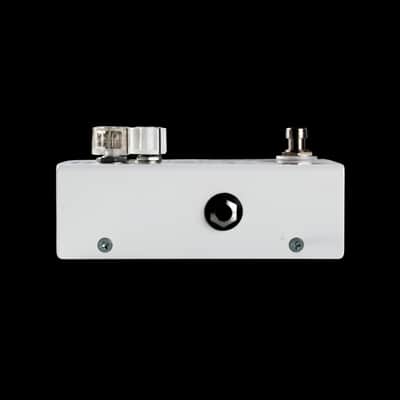 Square Melodies Monochrome Overdrive / Fuzz Pedal image 4