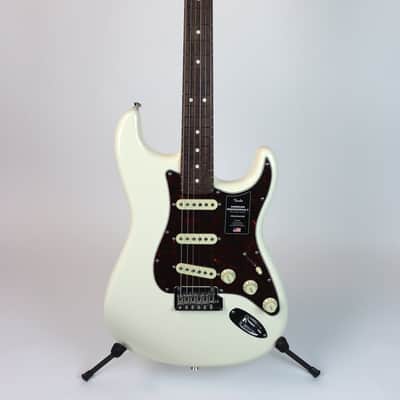 Fender American Professional II Stratocaster RW Olympic White image 2