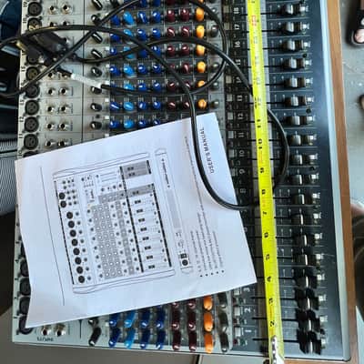 Peavey XR 1220 Powered Mixer 2010s - Black image 5