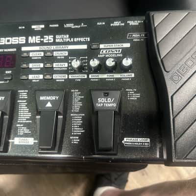 Boss ME-25 Guitar Multi-Effect Unit - Black image 1
