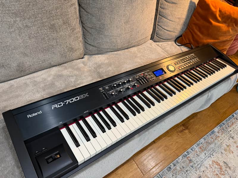 ROLAND RD-700GX rd 700 gx + Super Clean + FAST SAFE SHIPPING image 1