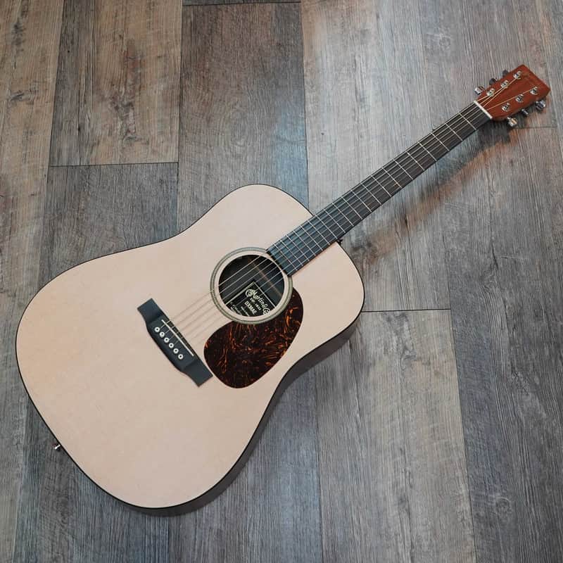 Les 　Martin dxmae Martin DXMAE 2010 - 2019 | Reverb