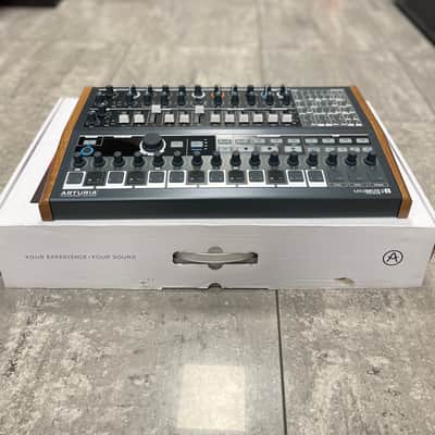Arturia MiniBrute 2S Desktop Synthesizer