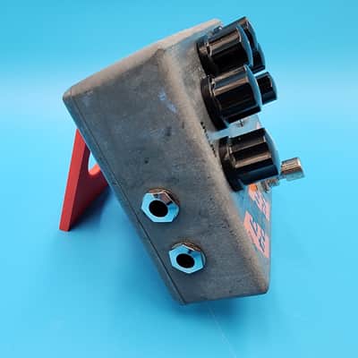 MXR M-181 Bass Blowtorch Overdrive Distortion Guitar Effect Pedal Boost 3 Band image 7