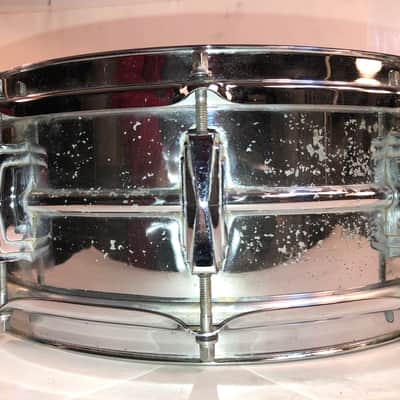 1967 Ludwig Supraphonic Snare Drum with “Supersensitive” strainer - Chrome image 5