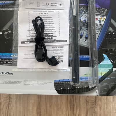 PreSonus StudioLive AR16c 18-Input Mixer / Digital Recorder / Audio Interface 2020 - Present - Gray / Blue image 5