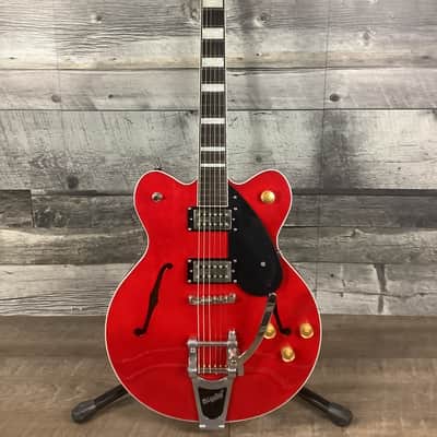 Gretsch G2622T Streamliner Center Block Double-Cut w/ Bigsby Red image 1
