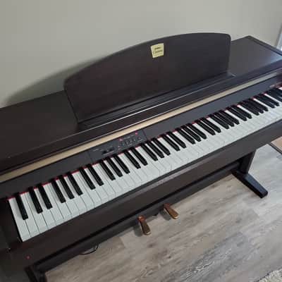 Yamaha Clavinova CLP-920 Electric Piano (circa. 2000) 88-Keys, Weighted image 2