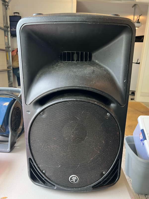 Mackie SRM450v3 12" 2-Way Powered Loudspeaker 2010s - Black image 1
