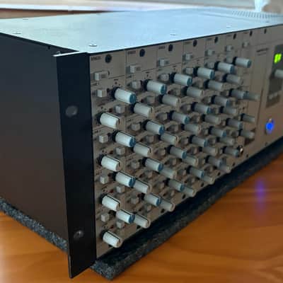 SSL X-Rack Chassis Summing Mixer + 6 XR623 4-Input + XR622 Master Output image 2