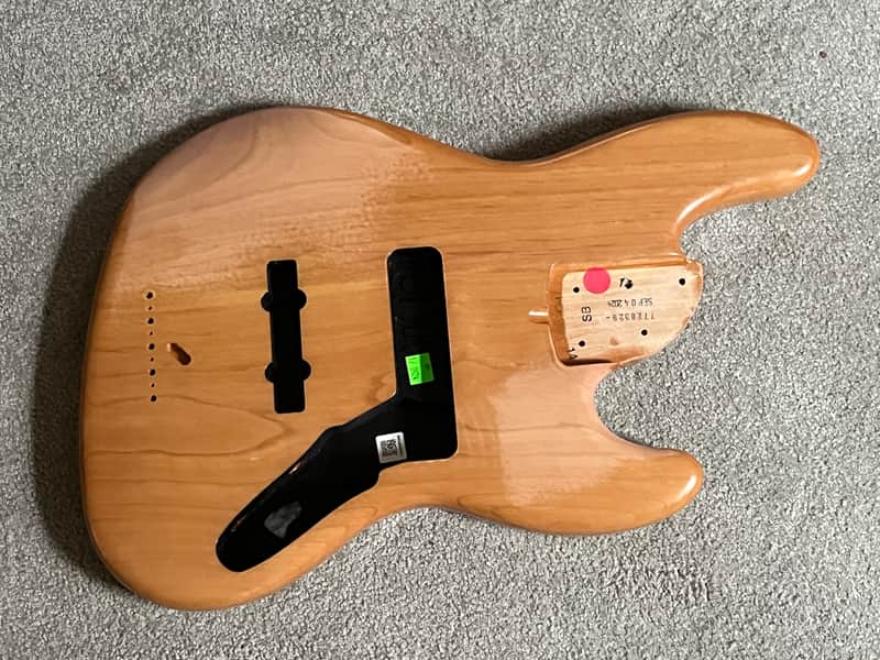 Fender Ultra II Jazz