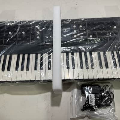 Waldorf Iridium 49-Key Synthesizer - Black image 7