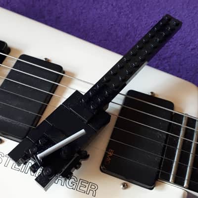 Steinberger GL2T - black miniature replica image 2