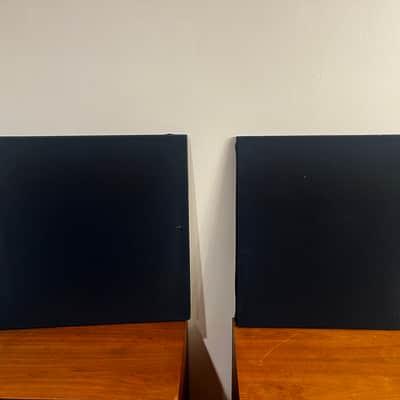 JBL 4430 - Wood image 5