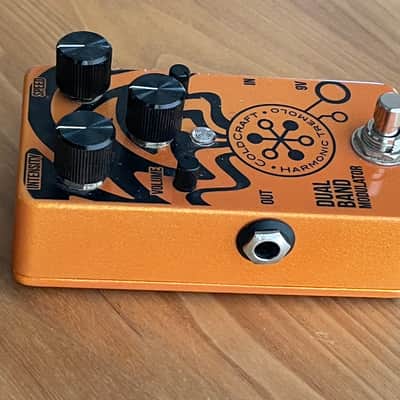 Coldcraft Harmonic Tremelo Dual Band Modulator 2010’s - Orange image 3