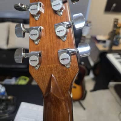 Washburn D13N - Natural Spruce Dreadnought image 2