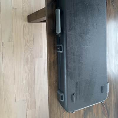 Fender Deluxe Molded Guitar Case for Stratocaster and Telecaster Electric Guitars 2025 image 2