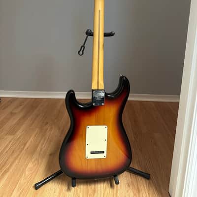 Fender American Deluxe Fat Stratocaster HSS with Rosewood Fretboard 1999 - 2003 3-Color Sunburst image 10
