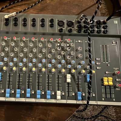 Soundcraft Spirit Folio Si 18:2 with original power supply image 3