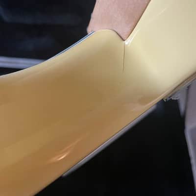 Fender Stratocaster ButtercreamYellow - SSS - Maple Neck + Fender ABS Molded Hard Case image 10