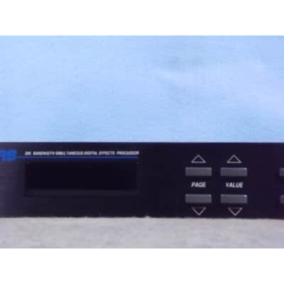 Alesis QuadraVerb+ Digital Effects Processor image 4
